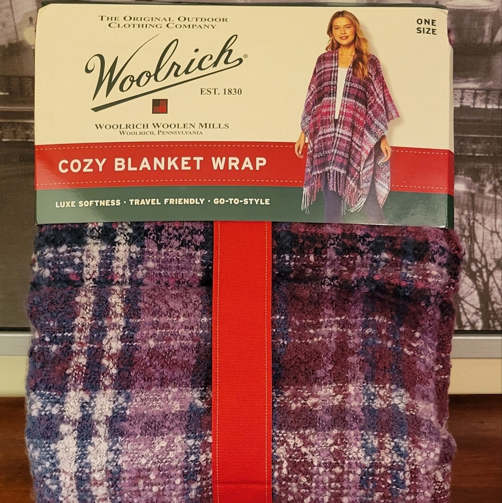 *SOLD* Woolrich Cozy Blanket Wrap